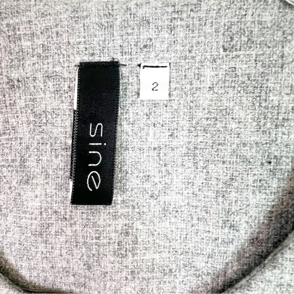 SINE ANTHROPOLOGIE GRAY WOOL SHORT SLEEVE 3 BUTTON RUFFLE BLAZER JACKET WOMEMS 2 - Picture 3 of 4